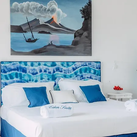 Eden לינה וארוחת בוקר 4*