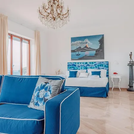 Eden לינה וארוחת בוקר 4*