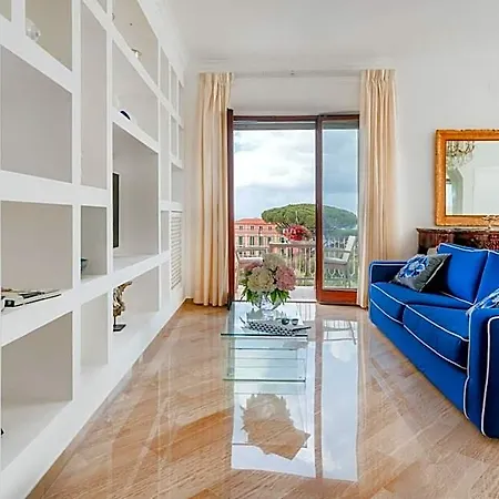 Eden 4*